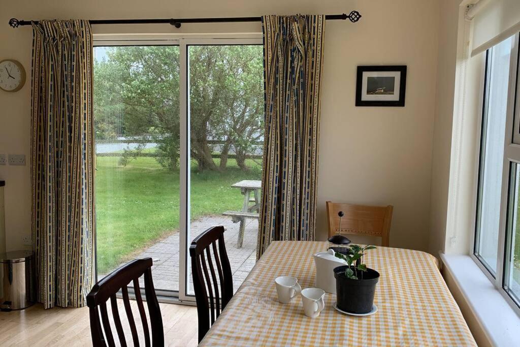 Elegant Lahinch/ Liscannor Cottage 3B 3Br Екстериор снимка