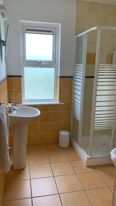 Elegant Lahinch/ Liscannor Cottage 3B 3Br Екстериор снимка